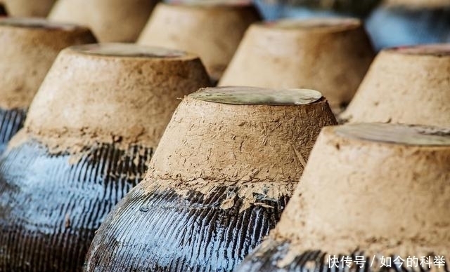 牌子|无论什么牌子的白酒,只要酒瓶上有“这行字”,全是酒精勾兑的