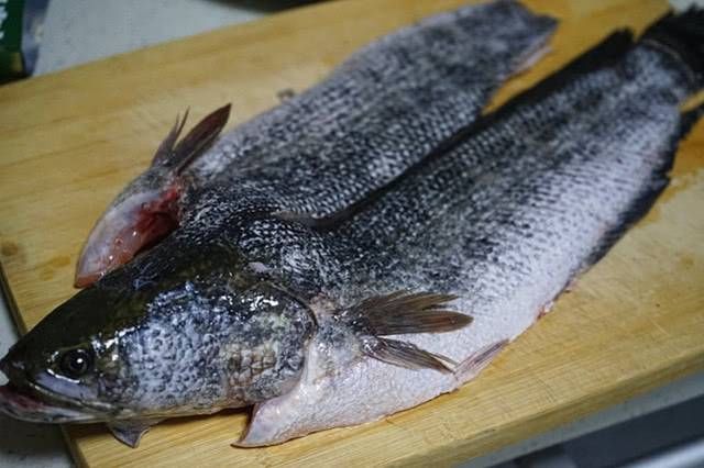  酸菜鱼|经典酸菜鱼，厨房小白想一次做成功，掌握这几个窍门，半分钟就会