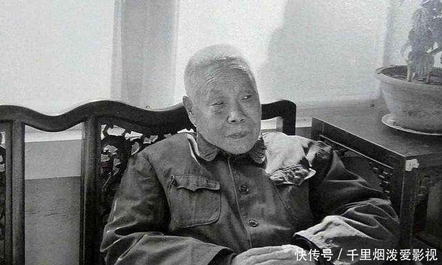 大清|清朝最后一个太监，割完昏迷3天，醒来五雷轰顶：大清亡了！