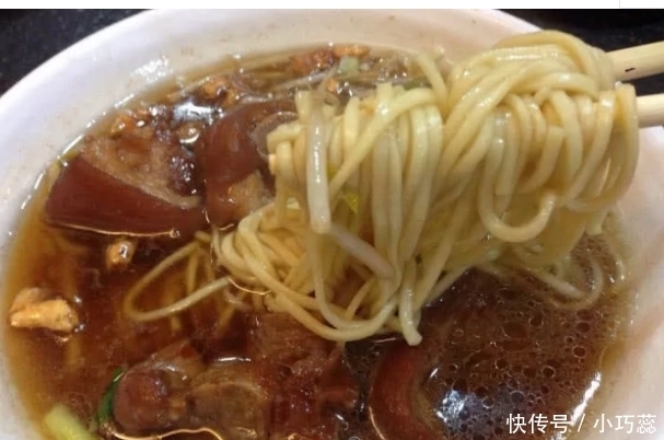 食物|李晨面馆走红,粉丝大老远跑去吃碗猪蹄面,结账时连问3遍:你在逗我吗?
