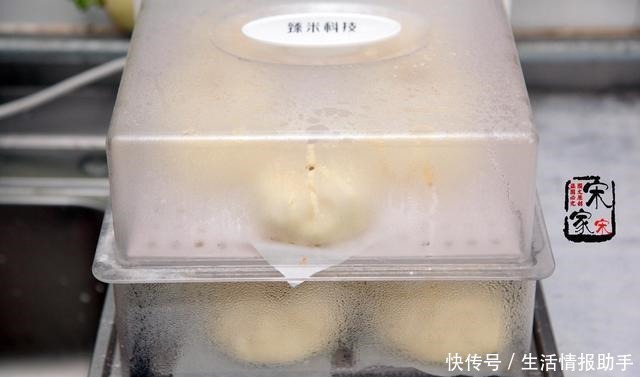 面团称为|10个素包子3个人居然吃完了!一家三口都吃撑了,这包子真香!