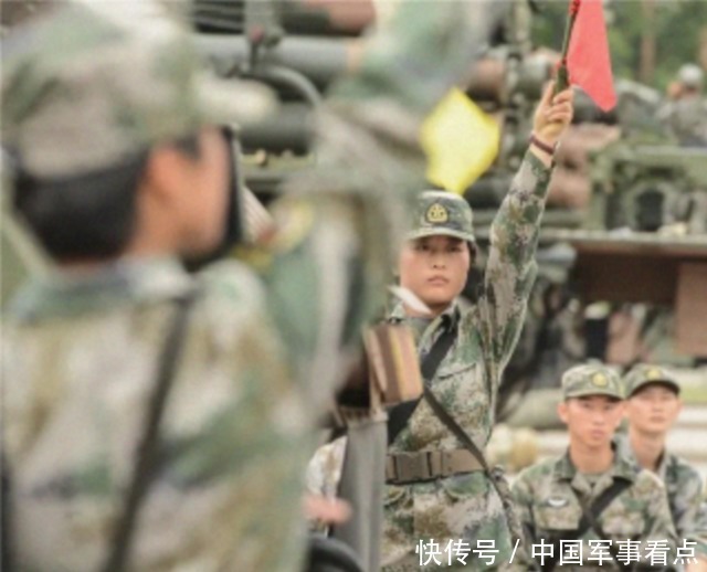 粉丝|从百万粉丝游戏女主播,到远火炮长,20岁女兵火了!