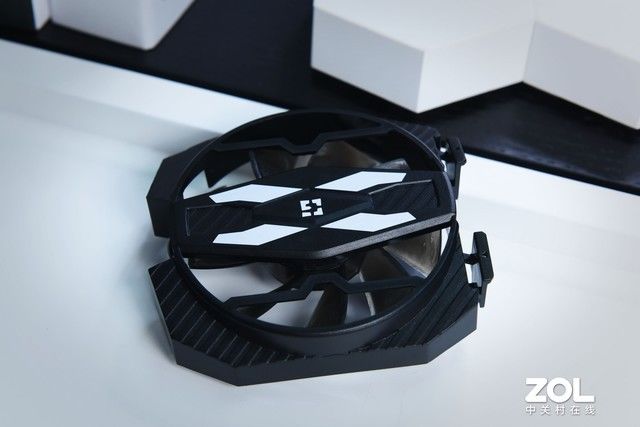  评测|耕升RTX 3080 炫光显卡评测：一见倾心 念念不忘