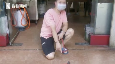  老板|顾客嫌包子太硬不好吃 老板竟拿起羊角锤朝他...