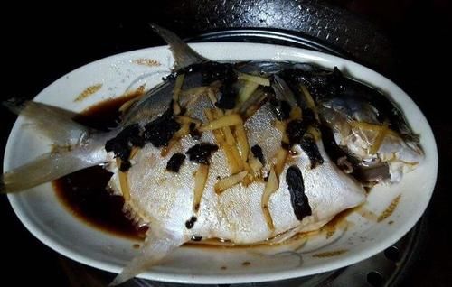 秋天|秋天遇到这种鱼不要手软，纯野生的不人工养殖，刺很少！