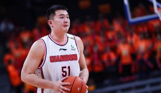 队友|八一队付豪下家已定？第一后卫欲率队破记录，老万探访前队友