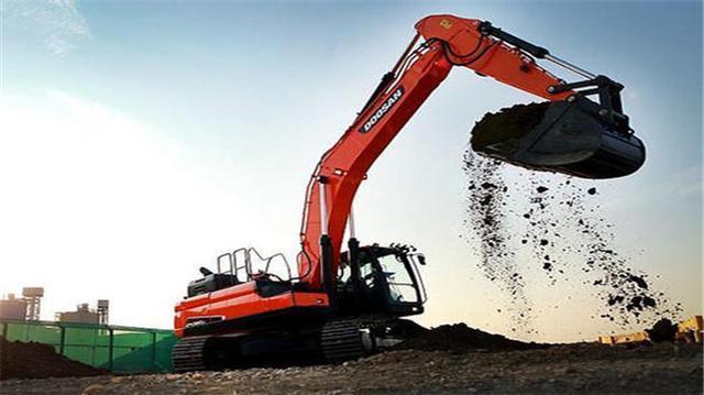  印度|印度再努力也无用，谁让中国有高达？重型机甲出击，巴铁期待已久