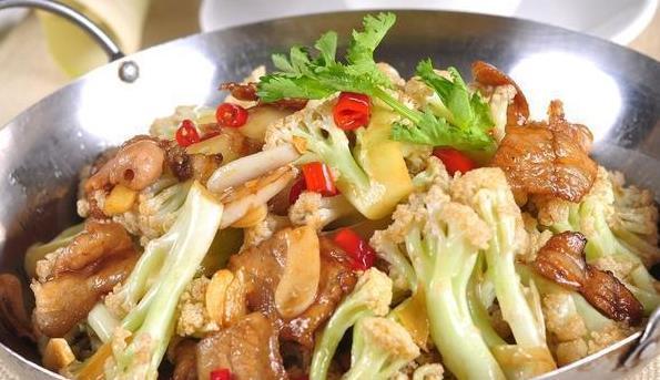 美味|家常特色干锅的几类美味做法,香辣开胃,学会在家做给爱人品尝!