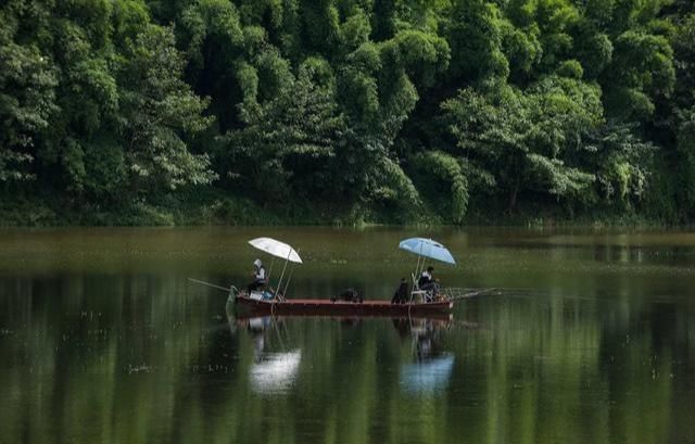  长滩湖|成都“最大”的湖泊：距市区仅1.5小时车程，还被称为“小瑞士”