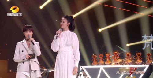  台前|《浪姐》宁静好刚！台前狠怼黄龄！后台因李斯丹妮抱团被宁静讽刺