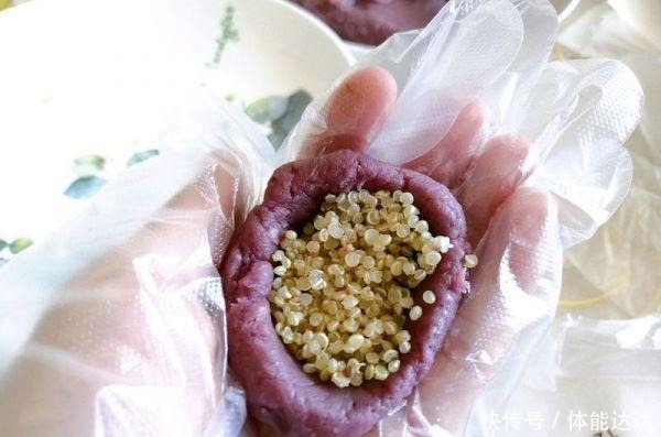 中薪|无糖低油,不用烤箱,这月饼有手就会做,减肥人士吃5个都不胖