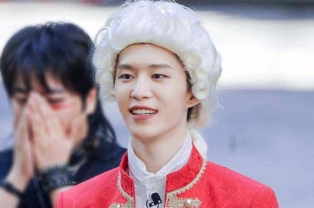  青春|高以翔事件后，《青春环游记2》被曝存在风险，景区被封仍在录制