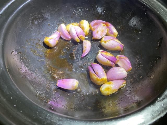 大人|砂锅三杯鸡这样做,大人孩子都爱吃!