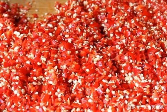 下饭|用祖传20年的秘方做辣椒酱,又香又辣,开胃下饭,放1年不坏