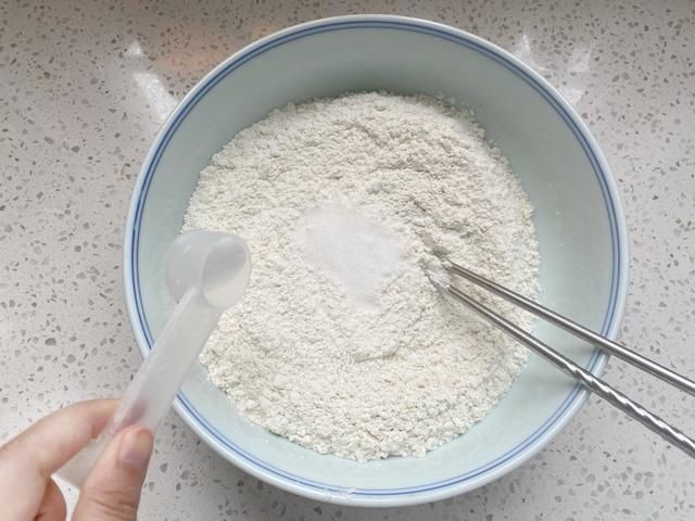  加点|做刀切馒头的时候的加点它，馒头细腻又松软，百分百一次成功