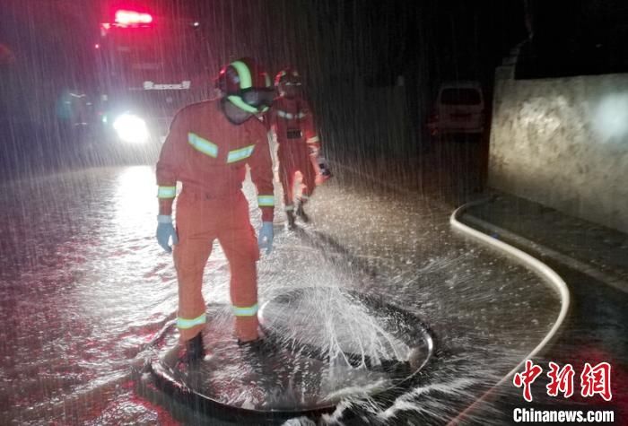 巴中|四川巴中：暴雨来袭致42237人不同程度受灾