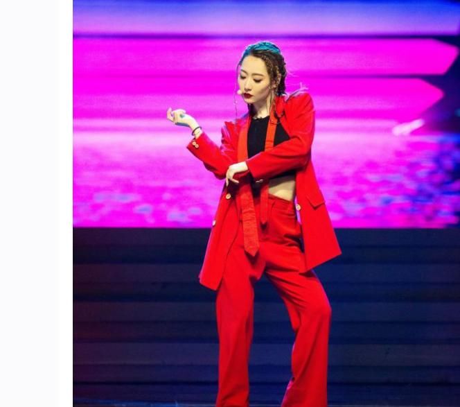  舞台|浪姐五公引起热议，浅谈四组姐姐舞台表现，宁静再次引爆舆论