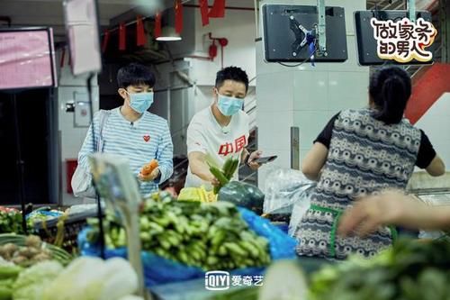  王祖蓝|《做家务的男人》第二季张继科遭遇花式催婚 范丞丞郭麒麟包饺子有妙招