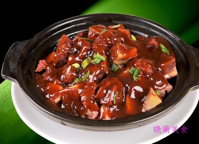 家常|香锅鸡块、酸辣鱿鱼、酥小黄鱼、红烧驴肉的家常做法,美味下饭