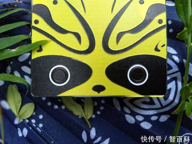  感觉|ORICO玩涂戏曲系列移动固态硬盘评测-不一样的图案、不一样的感觉