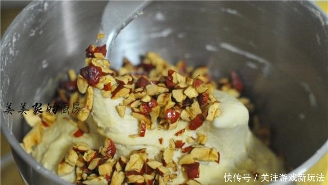  适合|比肉包子还好吃的三红卷，柔软香甜，补血暖胃，最适合天冷吃