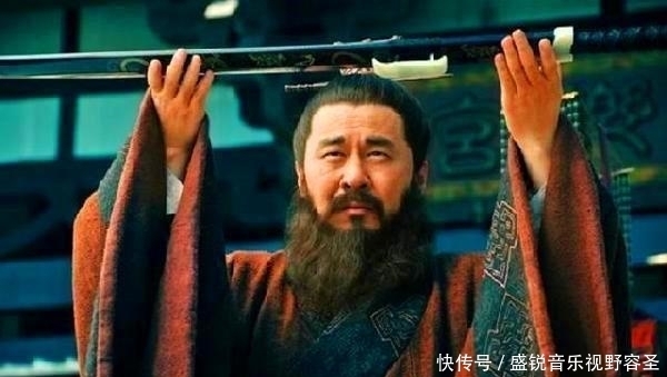  三大|曹操精明一世, 却犯下三大错误: 放走一人、悔杀一人、少杀一人!