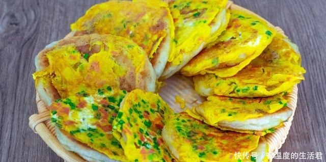 鸡蛋|快手早餐做法,又香又软吃不够,我家隔三差五做一次,天天不起早