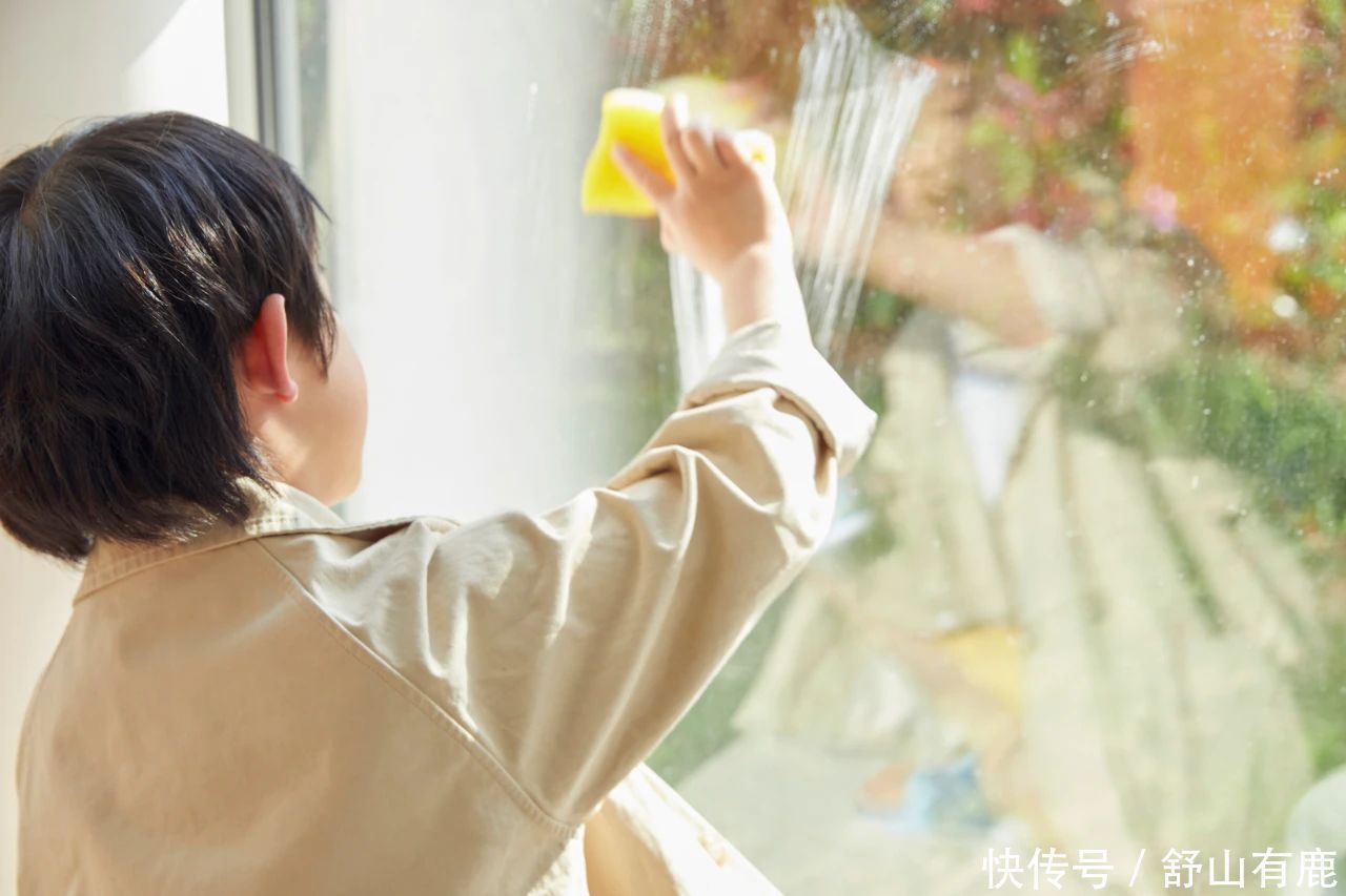 手段|老人：成年人真正狠辣的“手段”，大多能“一剑封喉”，要警惕了