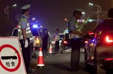  乡村爱情|“赵四”刚否认酒驾，警方通报就来了