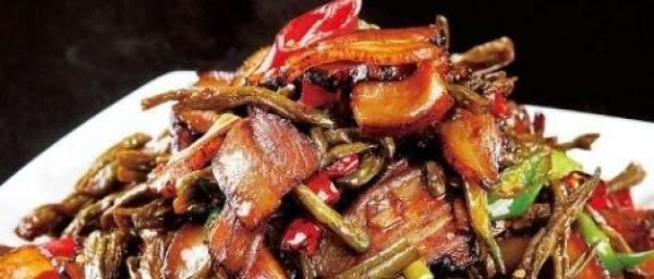  不妨|秋季不妨常吃此蔬菜，开胃消食降血脂，还能美容养颜