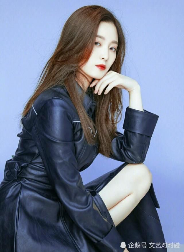  少女|出道内定，让杨迪道歉，甩脸邓丽萍，开撕何洛洛的硬糖少女到底是什么样