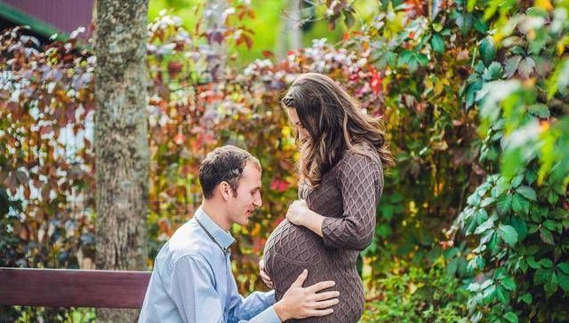 李阳|孕妇拒绝让座结果,她突然刹车,悲剧发生了