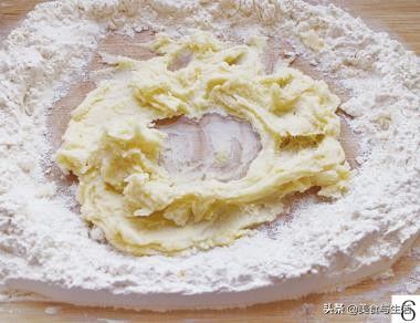 技巧|不需要任何技巧,教你这样做核桃酥,在家一样能做的很好吃