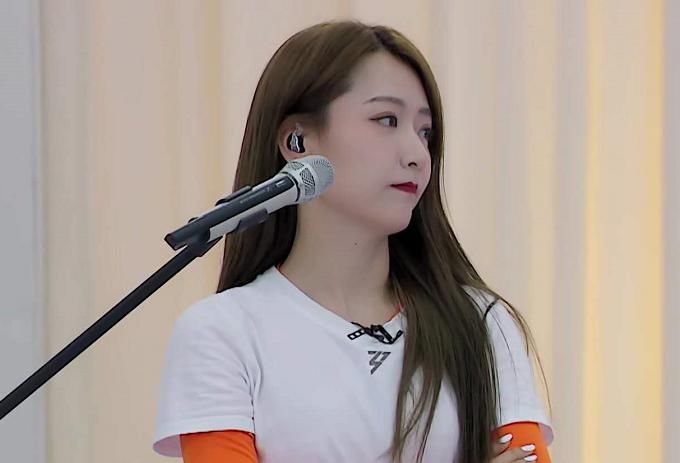  喜爱|《乘风破浪》开播至今，她是观众喜爱度最高的姐姐，拿了女主剧本