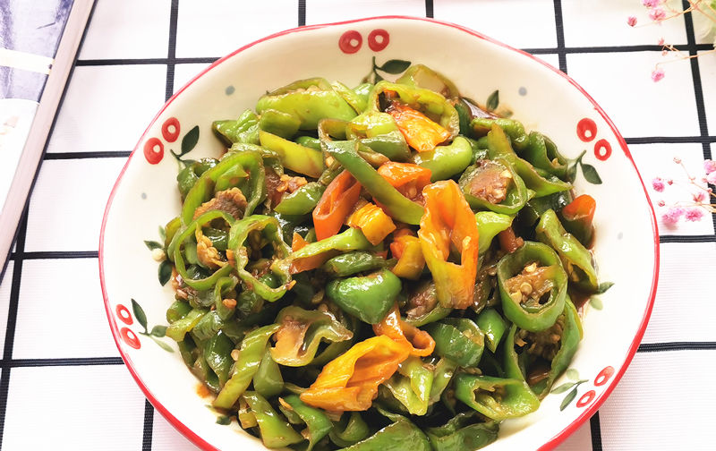 下饭|三伏天,吃饭没胃口,试试这菜,香辣下饭,有它多吃一碗饭!