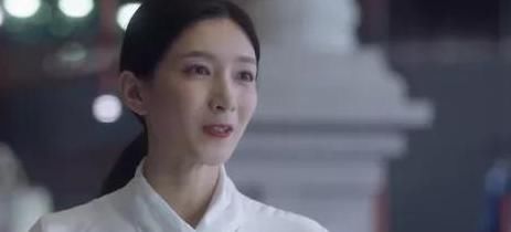  萧亚轩|富婆的「不快乐」，你也想象不到啊...