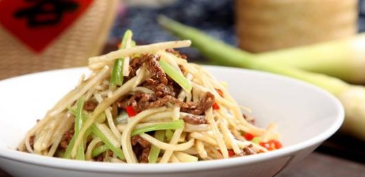  个头|夏天，遇到此菜别手软，含钙比牛奶高，补钙质，孩子长个头