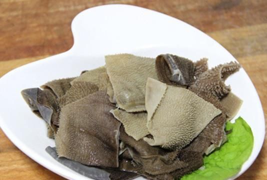  食物|吃“火锅”时，若避开这“4种食材”，老板可能会问你：同行？