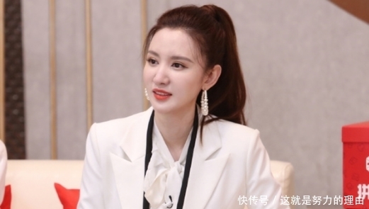  活成|她曾搭戏胡歌一炮而红，为拍戏隐瞒怀孕致胎死腹中，如今活成这样