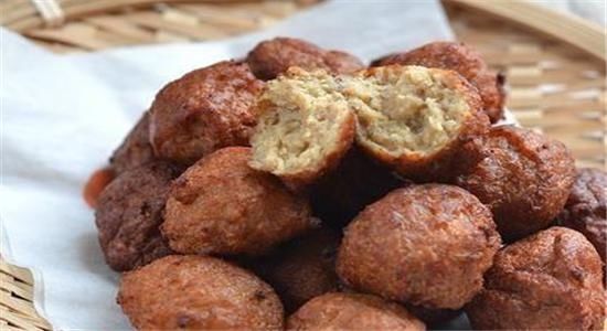 味料|不加淀粉不放馒头如何做丸子?放入这味料,丸子金黄酥香还解馋