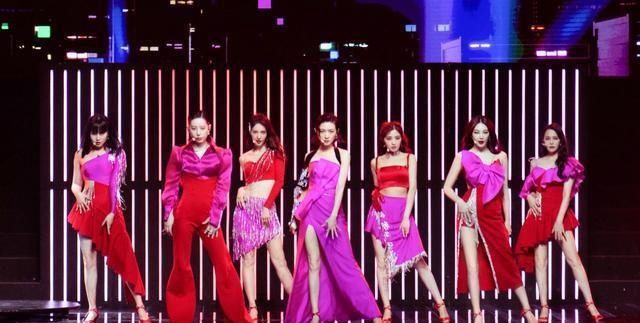  姐姐|《浪姐》7人成团，姐姐们貌合神离，宁静说出所有人心声