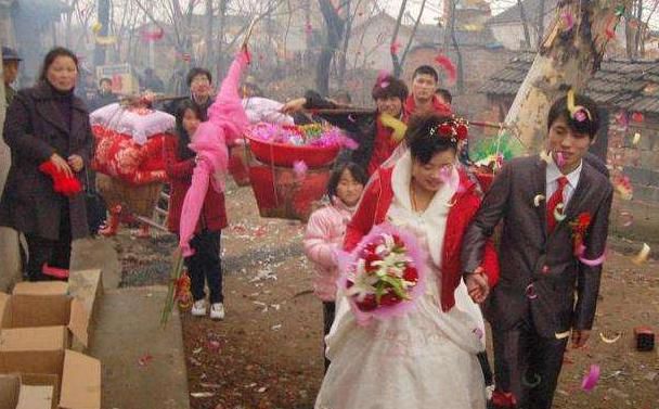 给出|农村“二婚”的女人也开始吃香，为什么？过来人给出了答案，很现实