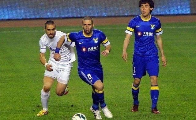  球衣|盘点大连足球历代球衣！哪一款是你的最爱？