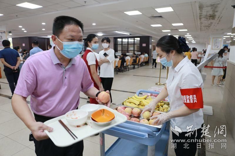 举措|拒绝“舌尖上的浪费” 武汉开发区机关食堂多举措推进光盘行动