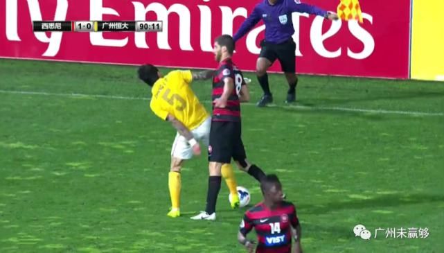 卡纳瓦罗|10年6张红牌!恒大防线隐藏着一枚炸弹,他31岁了还是这暴脾气