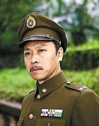 胡亚捷|胡亚捷与妻子3次离婚大战,为何不但没得逞反而还“割地赔款”?