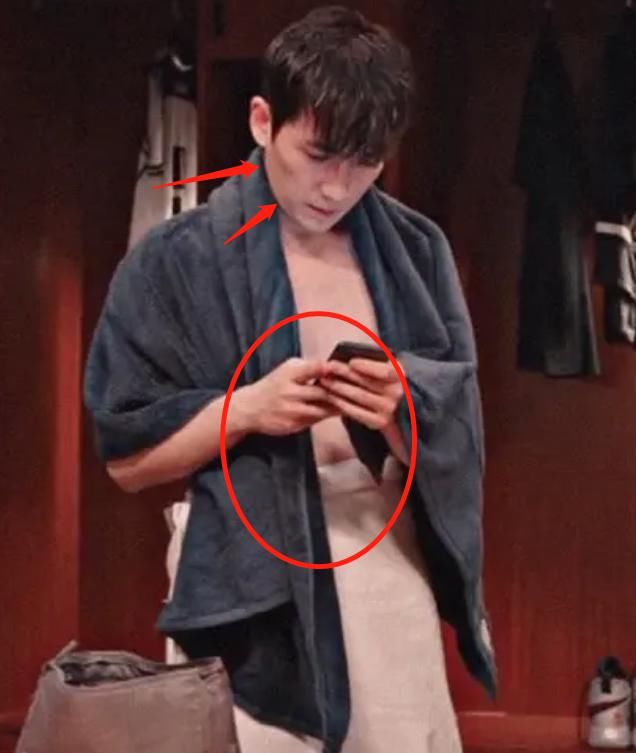 看起来|当流量男明星也太容易了?《亲爱的自己》朱一龙赘肉多有点“肥”