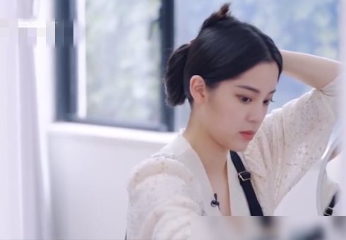  成韩|欧阳娜娜尝试短发，本以为是在开玩笑，实则成韩系小公主