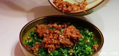 焯水|萝卜饺子怎么做好吃?原来调馅有秘诀,萝卜没异味还格外鲜,真香