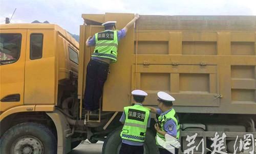  行驶|保康警方将在336省道开展道路交通大整治 为期一个月